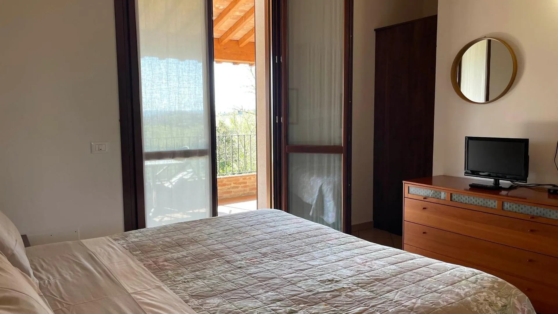 Farm stay Il Ghiandolino Villa Imola