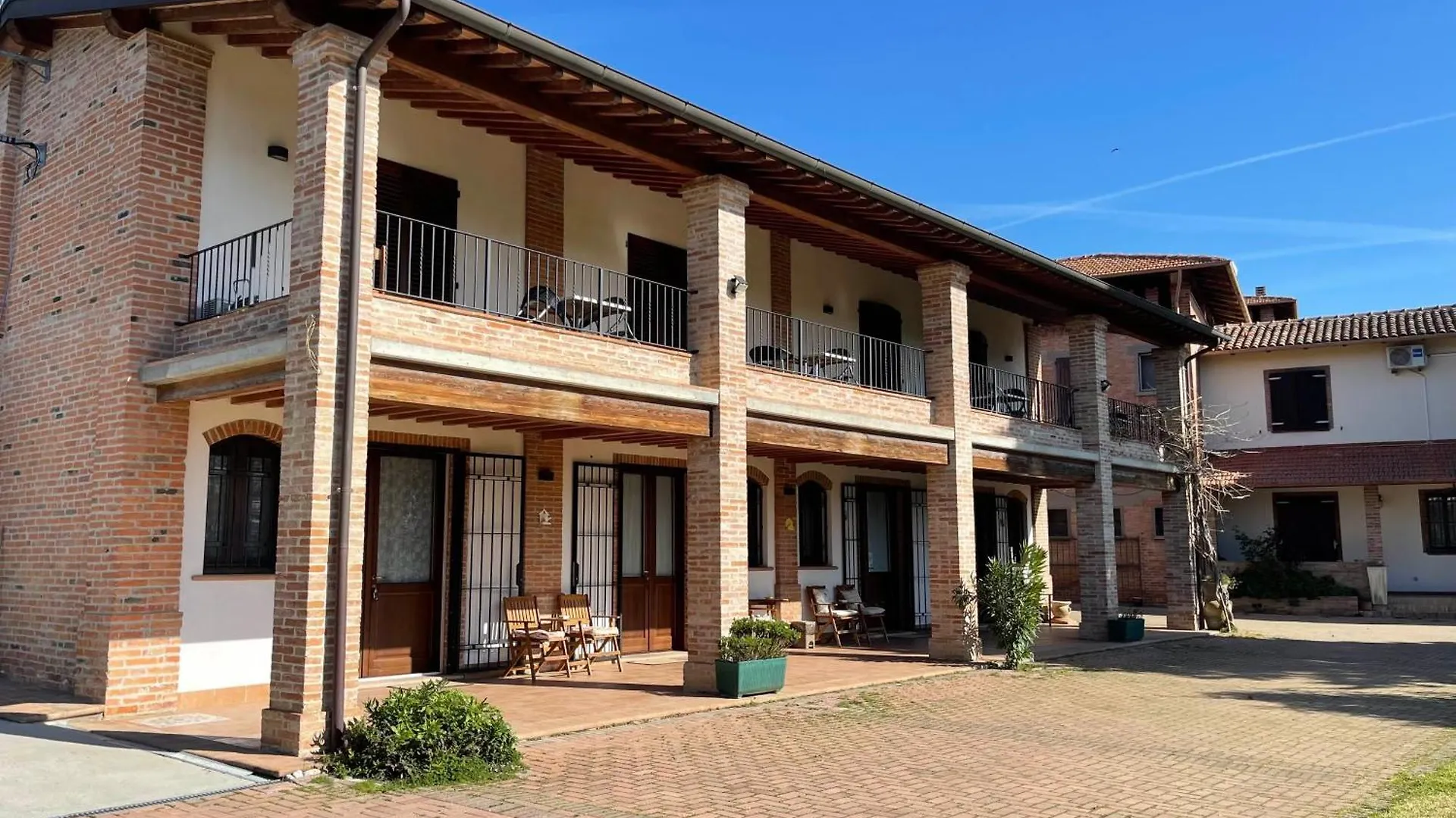 Farm stay Il Ghiandolino Villa Imola